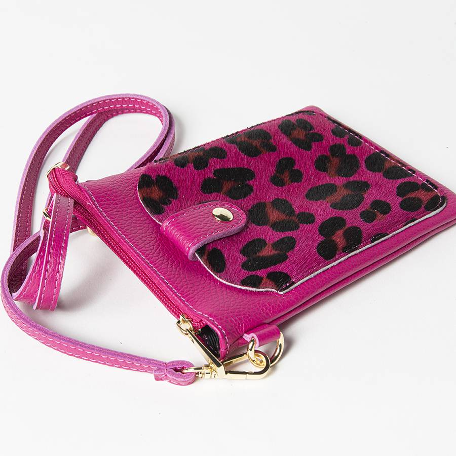 Laura Di Maggio TINY – Porta cellulare in pelle dollaro con cavallino stampa leopardata fucsia Comprane uno, ottenene uno gratis