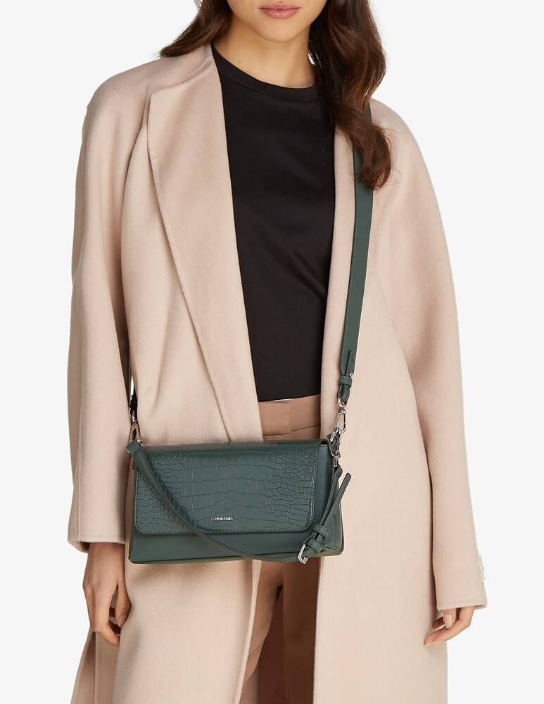 Calvin Klein Borsa a spalla CK Must Italy