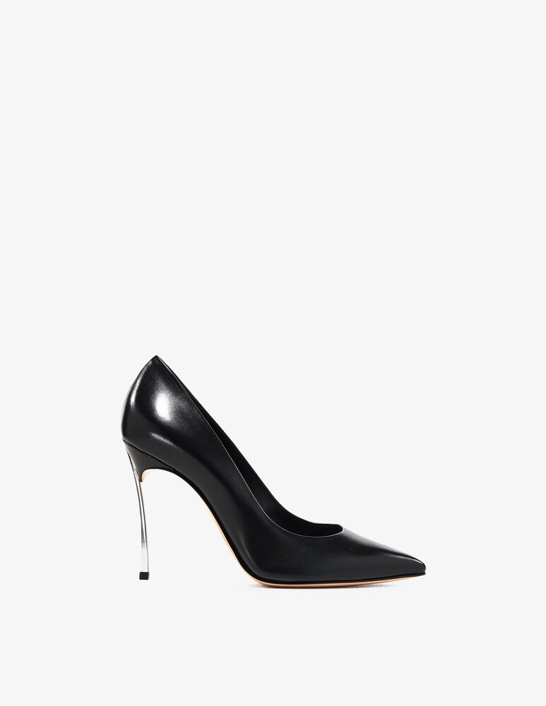 Casadei Decolletè in pelle con tacco in alluminio Pala