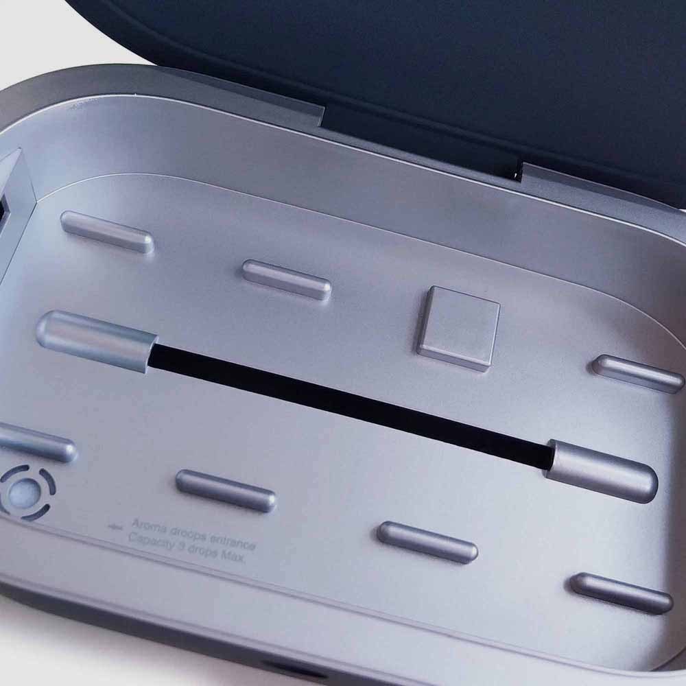 Piquadro UVC sterilizer with wireless charging Sconti VIP