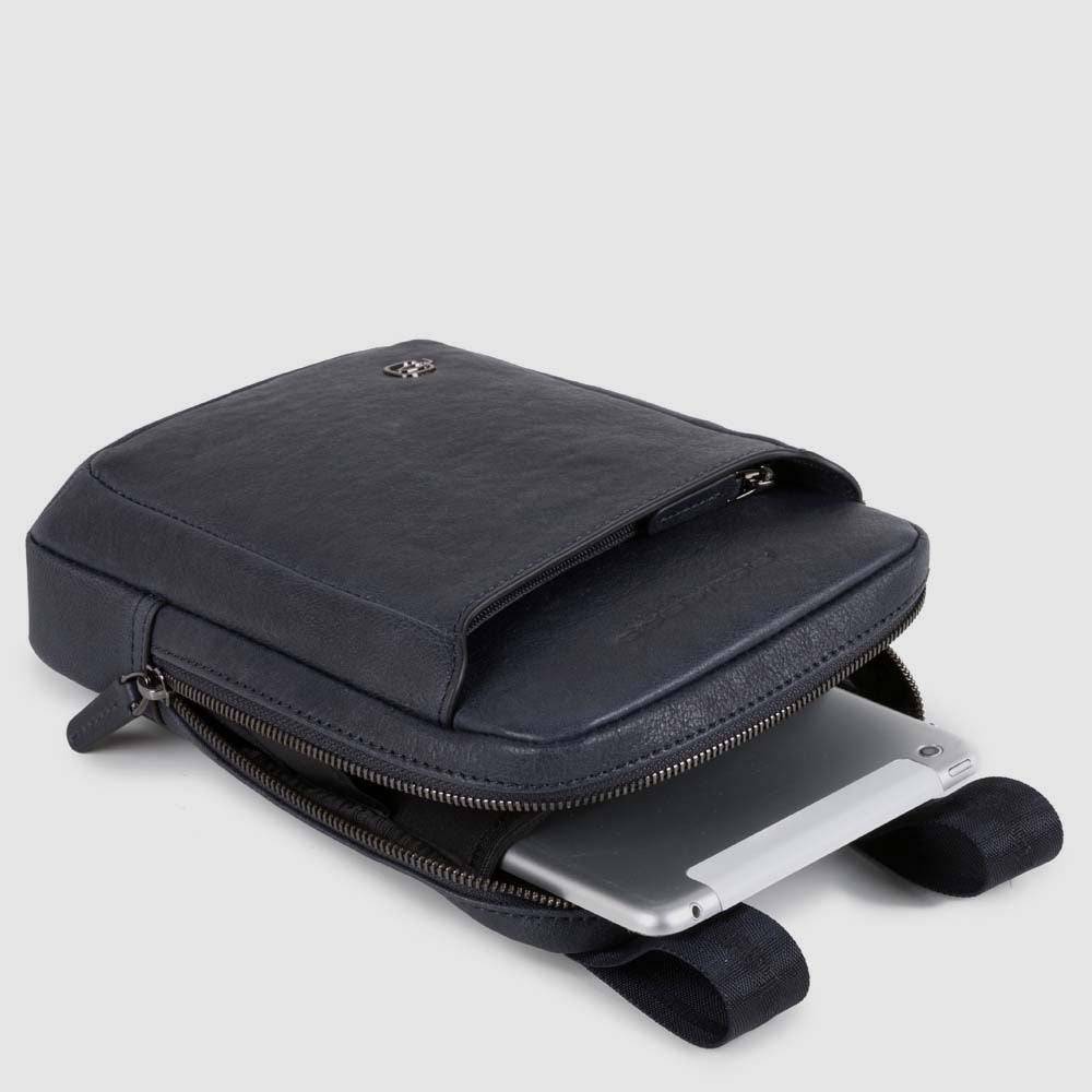 Piquadro Pocket crossbody bag with iPad®mini compartment Sconto