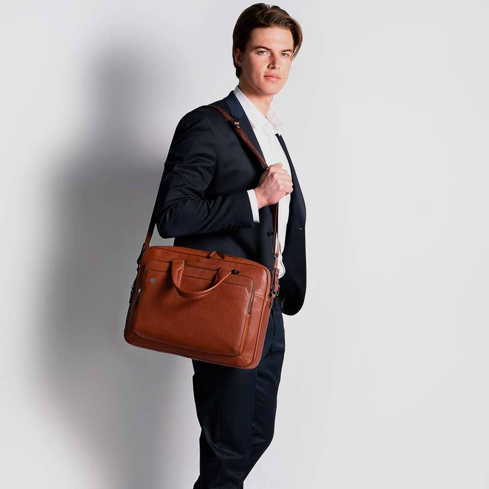 Piquadro Small 10.5"/9.7" laptop and iPad® briefcase In Vendita
