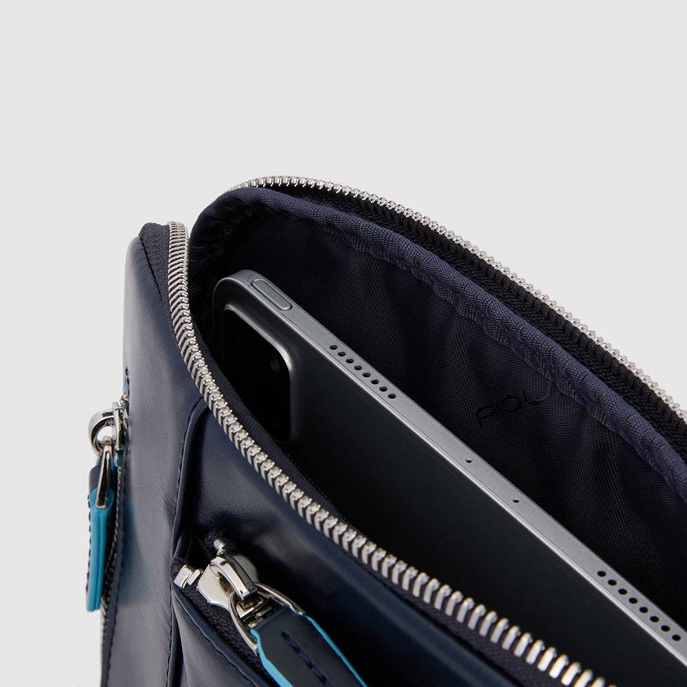 Piquadro iPad/iPad®Air shoulder pocket bag with Italia