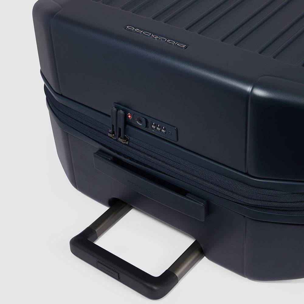 Piquadro Big size, expandable hardside spinner Promozione