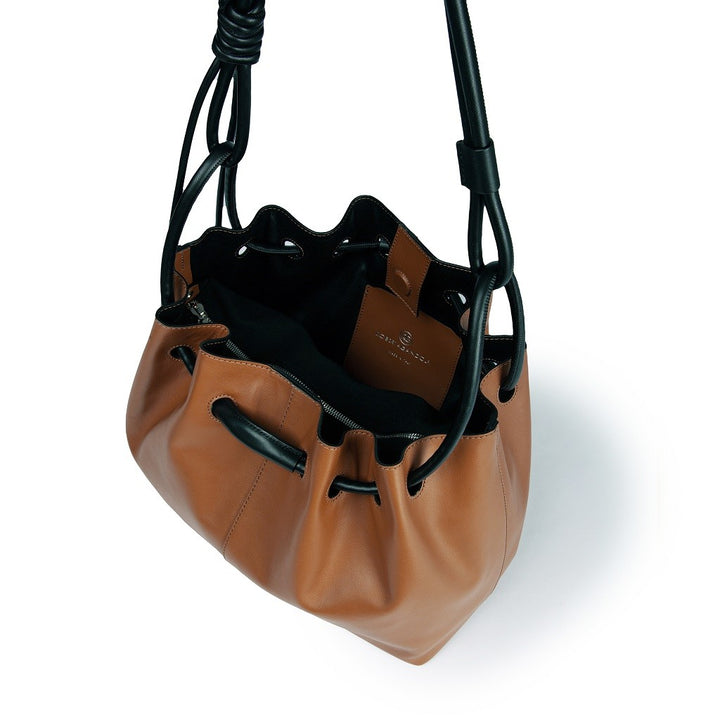 Roberta Gandolfi Gisella medium borsa con doppia portabilità mano o spalla in morbido vitello In Vendita