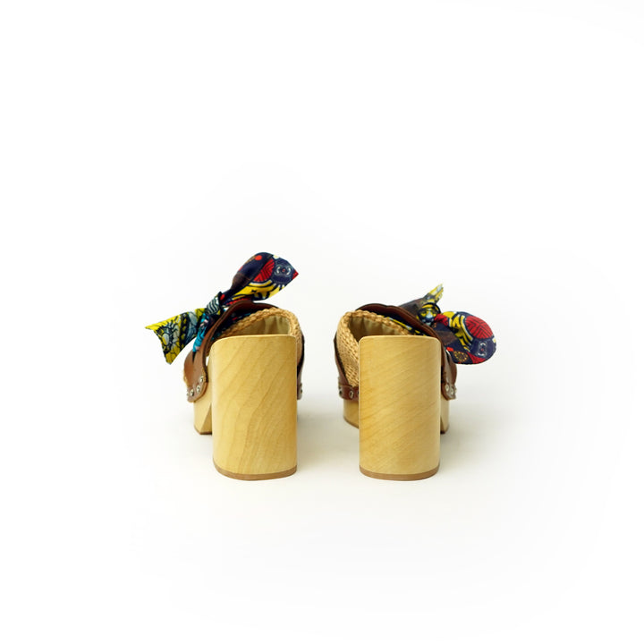 Roberta Gandolfi Diva Chain sandali in legno incrociato con platform in rafia e fiocco stamap african 2025
