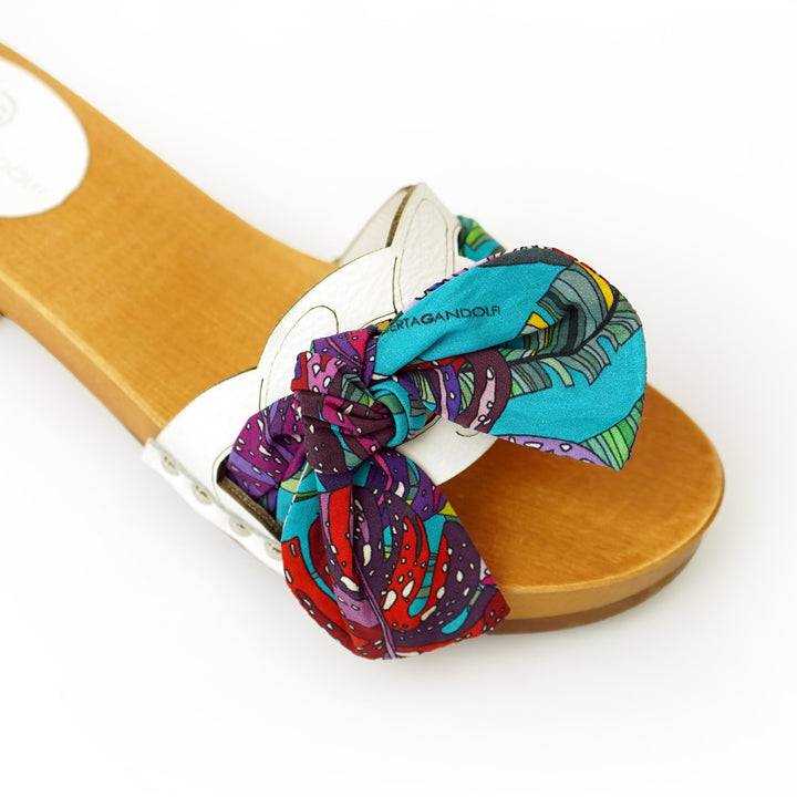Roberta Gandolfi Lola Chain sandali in legno e pelle di vitello con fiocco stampa tropical Italy