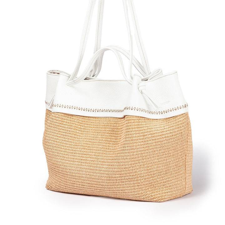 Roberta Gandolfi Ambra large borsa a mano o shopping in rafia e pelle martellata Presa