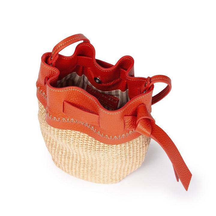 Roberta Gandolfi Ambra mini bucket in rafia e pelle martellata Black Friday