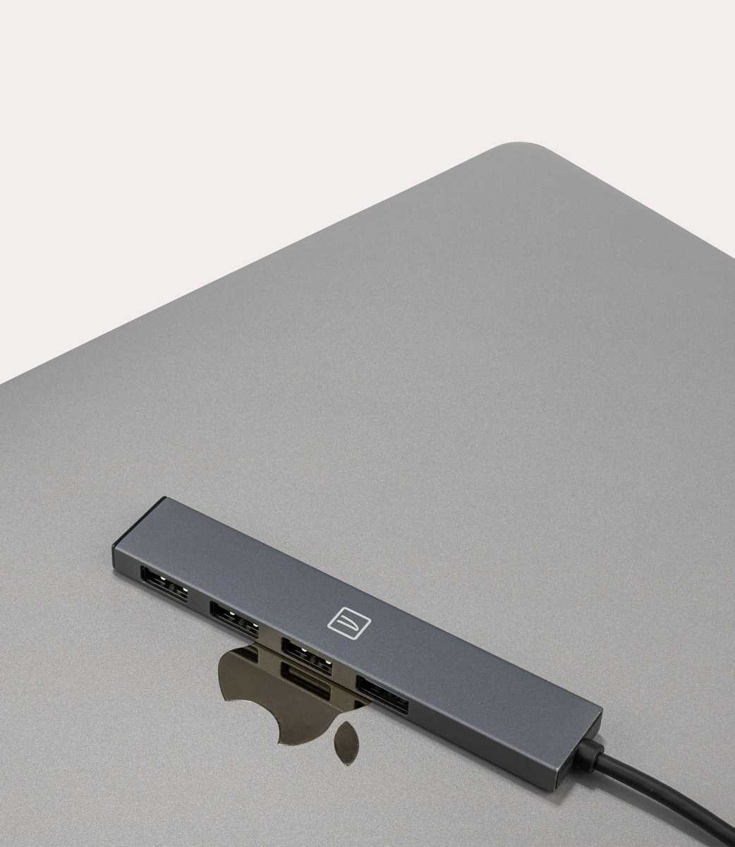 Tucano Hub type-C 4-in-1 con 1 USB 3.0 + 3 USB 2.0 Pezzi Unici