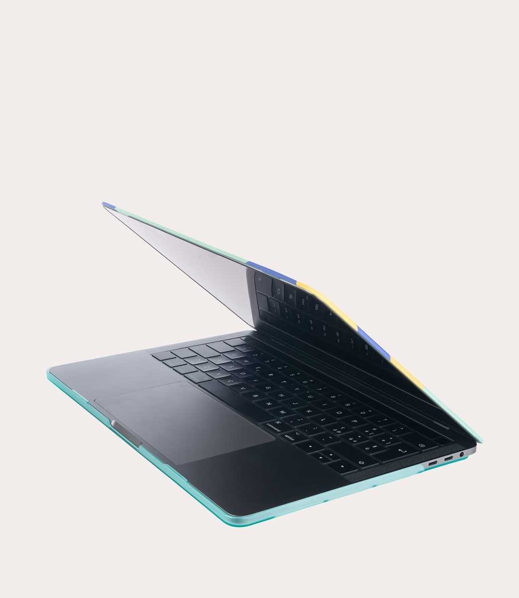 Tucano Guscio Protettivo per MacBook Pro 15" Sottocosto