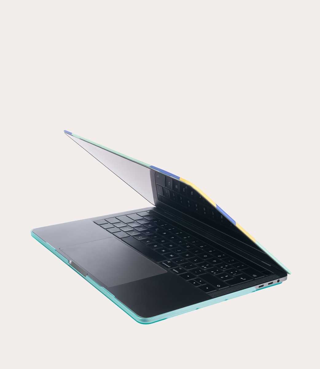 Tucano Guscio Protettivo per MacBook Air 13" Offerta