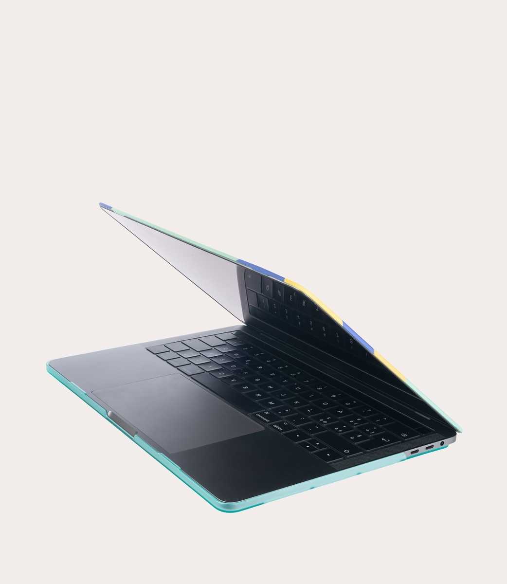 Tucano Guscio Protettivo per MacBook Pro 13" Economico