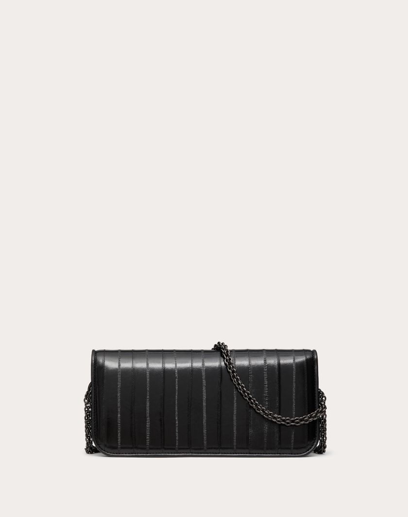 Valentino Handbags Borsa A Spalla Valentino Garavani Locò In Anguilla per Donna in Nero | Valentino IT I Più Venduti