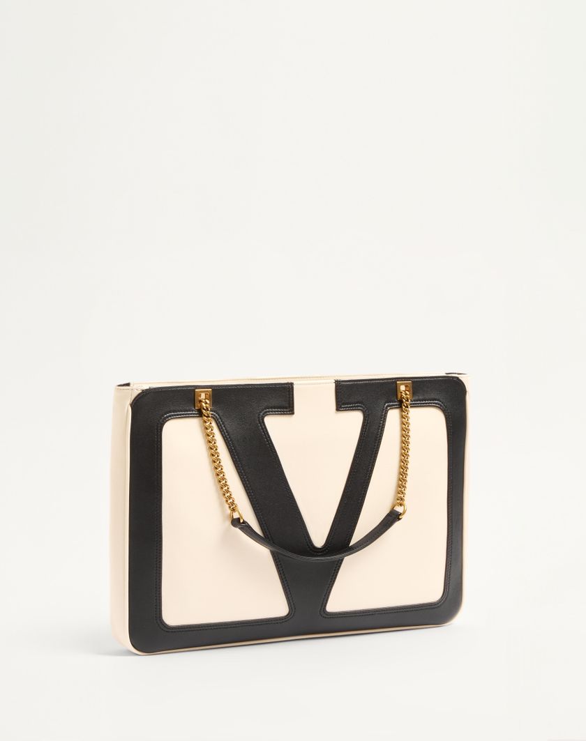 Valentino Handbags Borsa Shopping Media Valentino Garavani Viva Superstar In Nappa per Donna in Avorio/nero | Valentino IT Italy