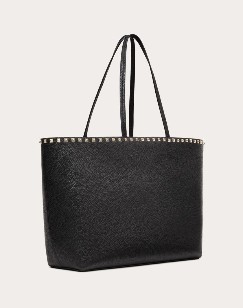 Valentino Handbags Borsa Shopping Rockstud In Vitello Granato per Donna in Nero | Valentino IT Consegna Veloce