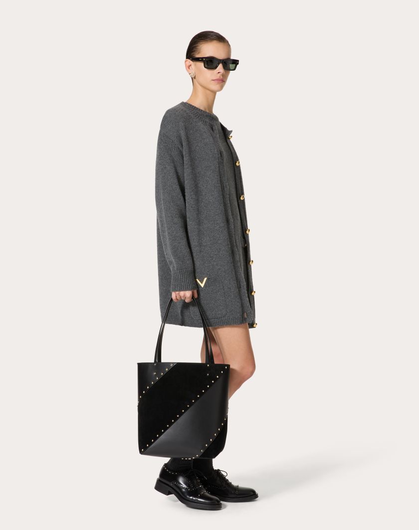Valentino Handbags Borsa Shopping Valentino Garavani Valentino Garavani Rockstud Wispy In Vitello E Camoscio per Donna in Nero | Valentino IT Shopping Online