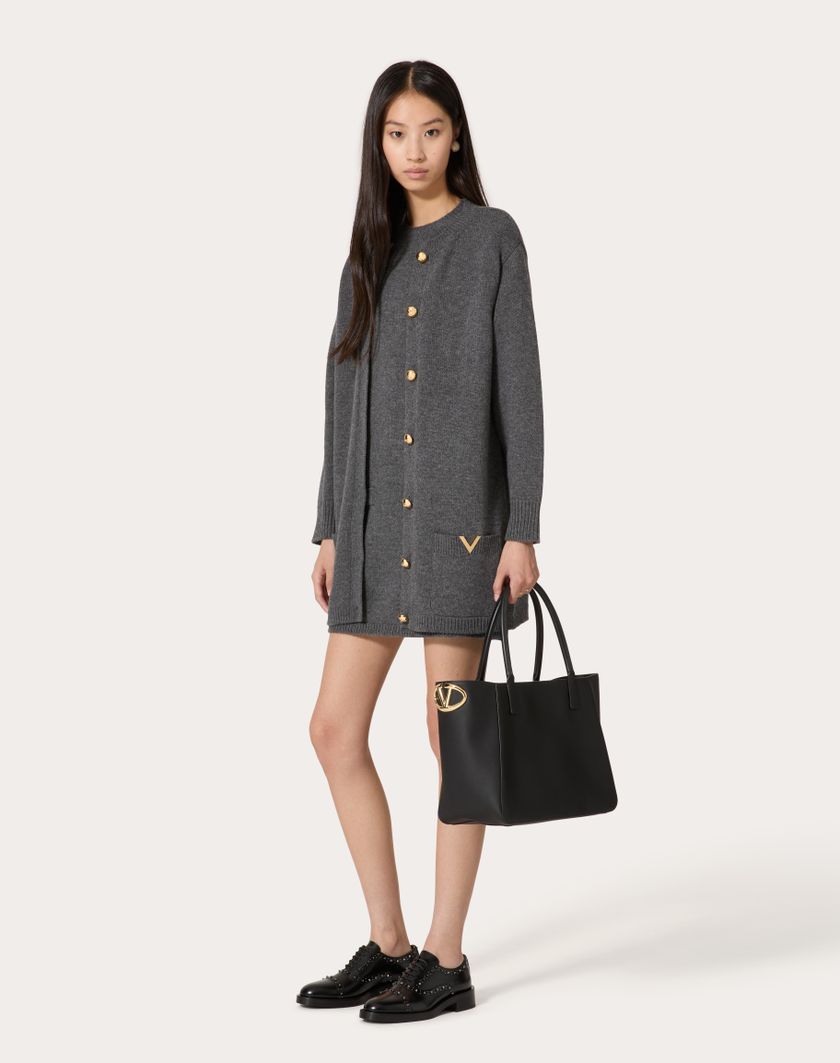 Valentino Handbags Borsa Shopping Vlogo Side In Vitello Nappato per Donna in Nero | Valentino IT Novità
