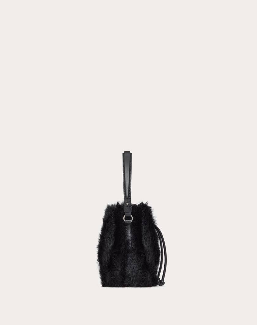 Valentino Handbags Mini Borsa A Secchiello Vlogo Signature In Montone per Donna in Nero | Valentino IT Online