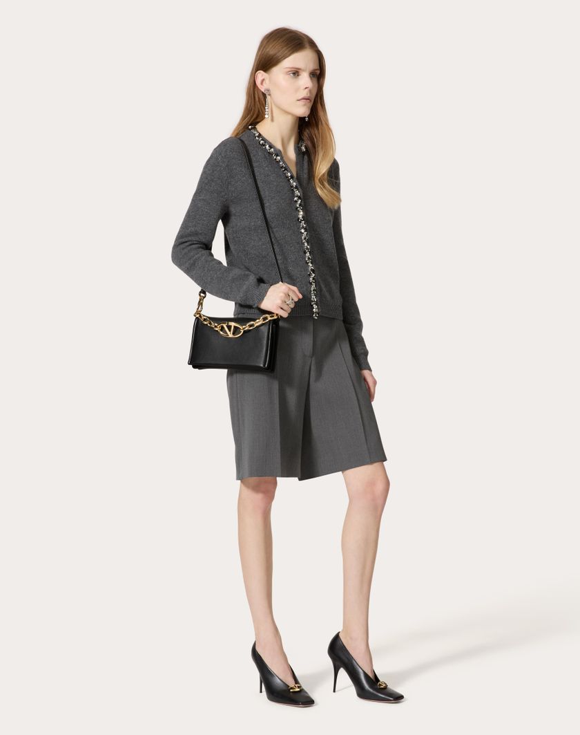 Valentino Handbags Clutch Vlogo Chain In Nappa Con Catena per Donna in Nero | Valentino IT Outlet