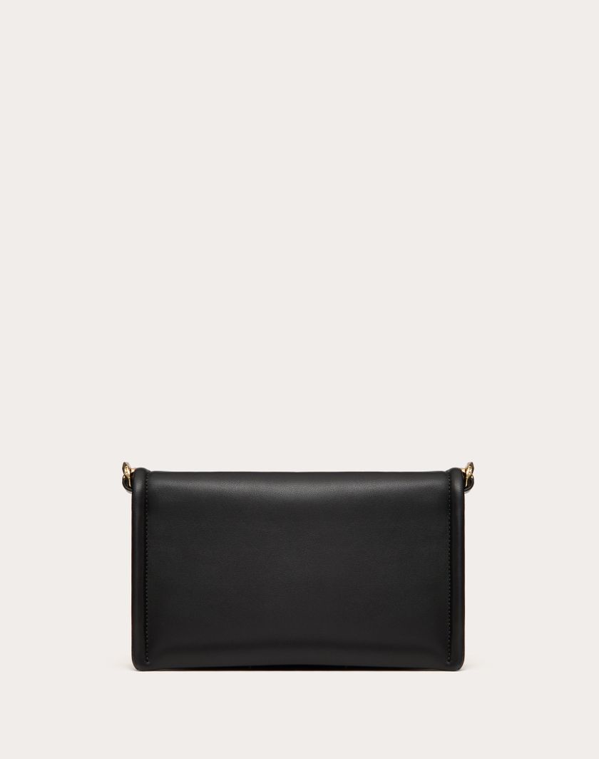 Valentino Handbags Clutch Vlogo Chain In Nappa Con Catena per Donna in Nero | Valentino IT Outlet