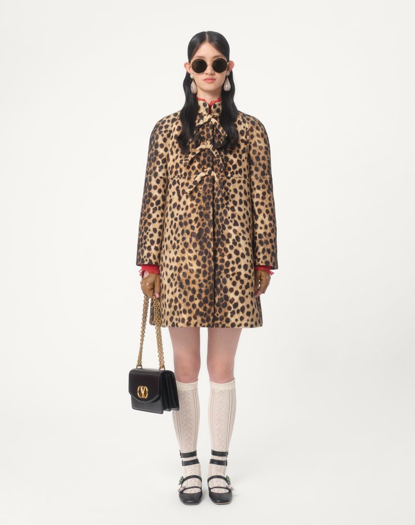 Valentino Handbags Cappotto In Panno Stampato Giaguaro Spots per Donna in Animalier | Valentino IT Latest fashion