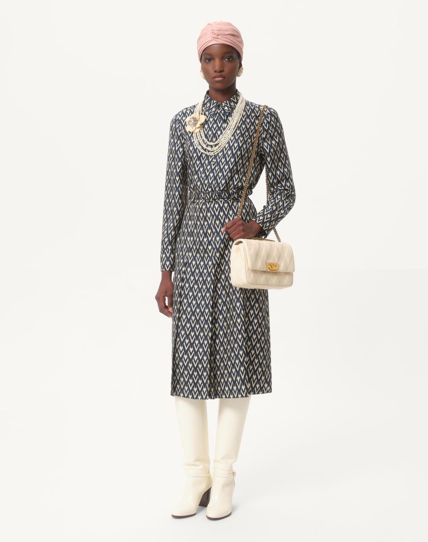 Valentino Handbags Camicia In Twill Toute La V per Donna in Nero/avorio | Valentino IT Fino Al -60%