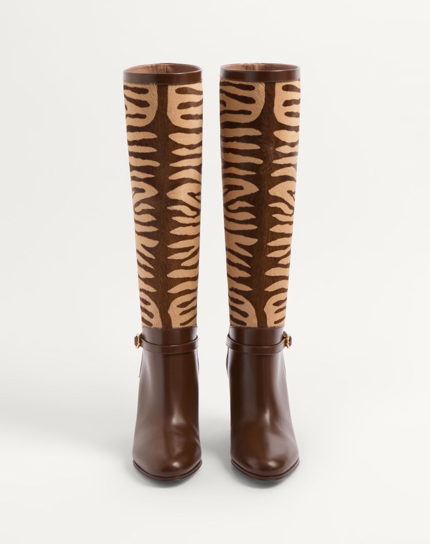 Valentino Handbags Stivale Pattie In Vitello Effetto Cavallino 75mm per Donna in Beige | Valentino IT Offerta natalizia