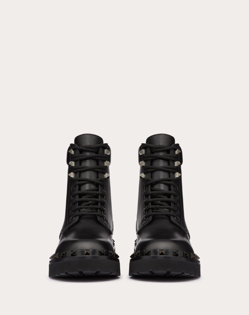 Valentino Handbags Combat Boot Rockstud In Vitello E Borchie In Tono 50mm per Donna in Nero | Valentino IT Ultimi tre giorni