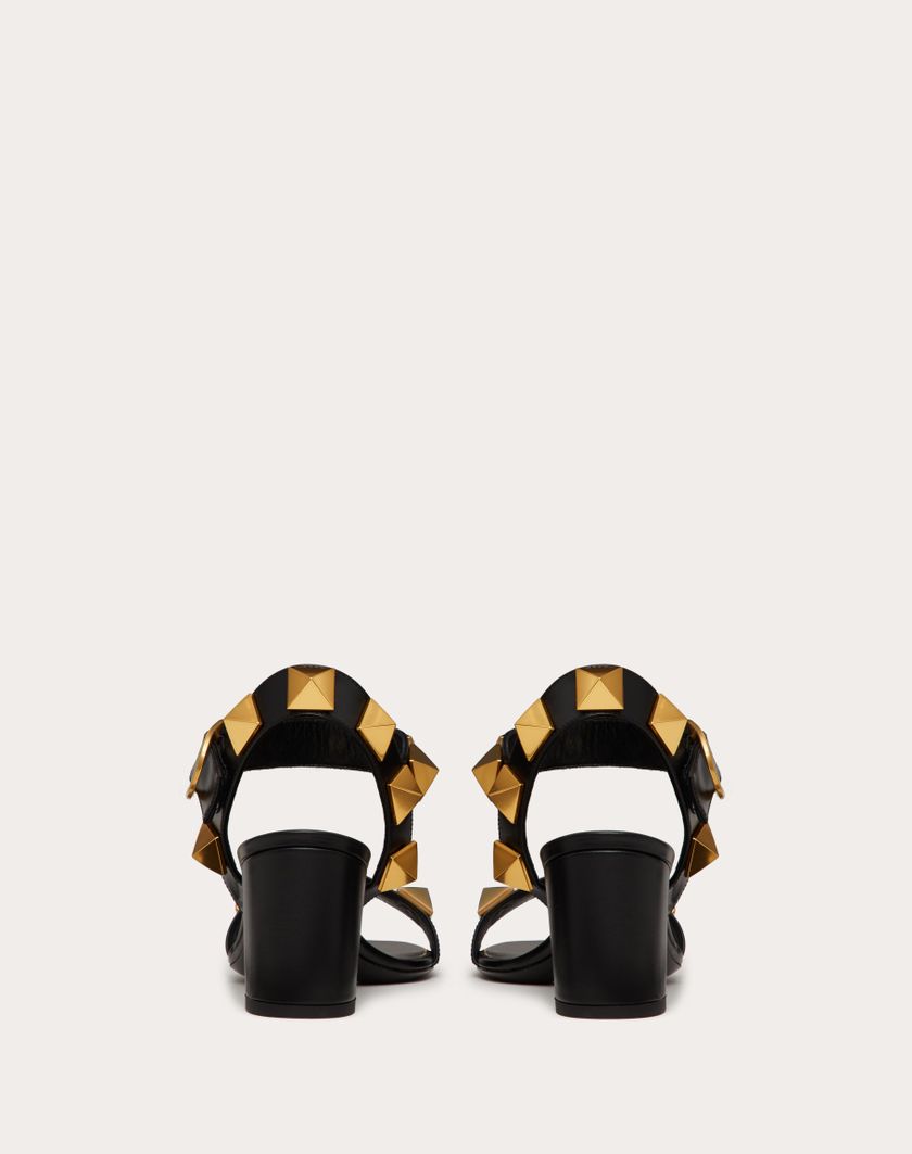 Valentino Handbags Sandalo Roman Stud In Vitello 60mm per Donna in Nero | Valentino IT Italia