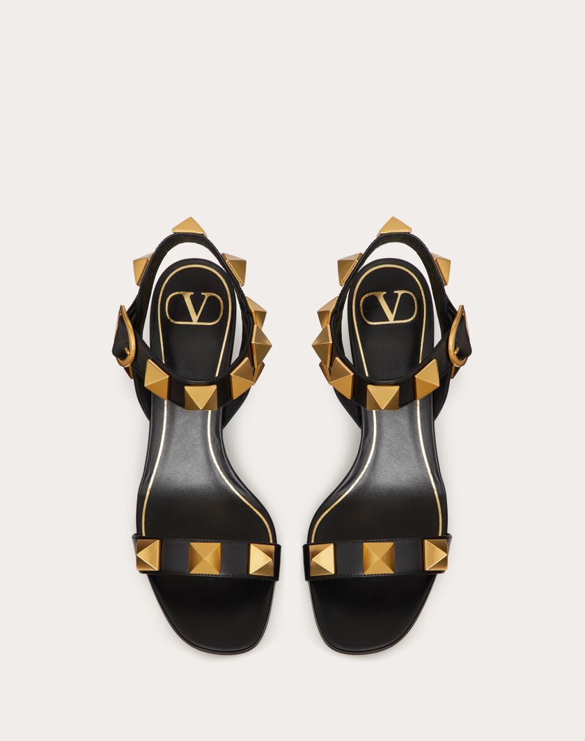 Valentino Handbags Sandalo Roman Stud In Vitello 60mm per Donna in Nero | Valentino IT Italia