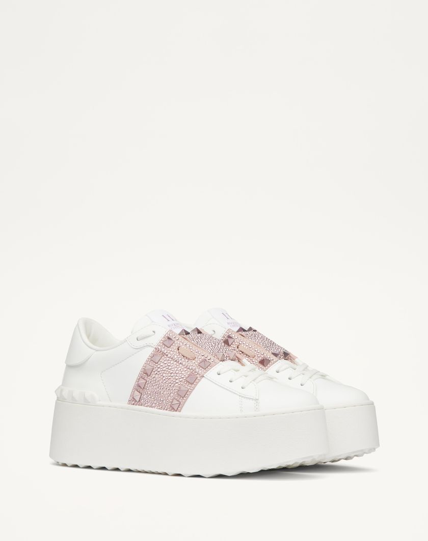 Valentino Handbags Sneaker Flatform Rockstud Untitled In Vitello Con Micro Borchie per Donna in Bianco/rose Quartz/rosa Chiaro | Valentino IT Promozione Limitata