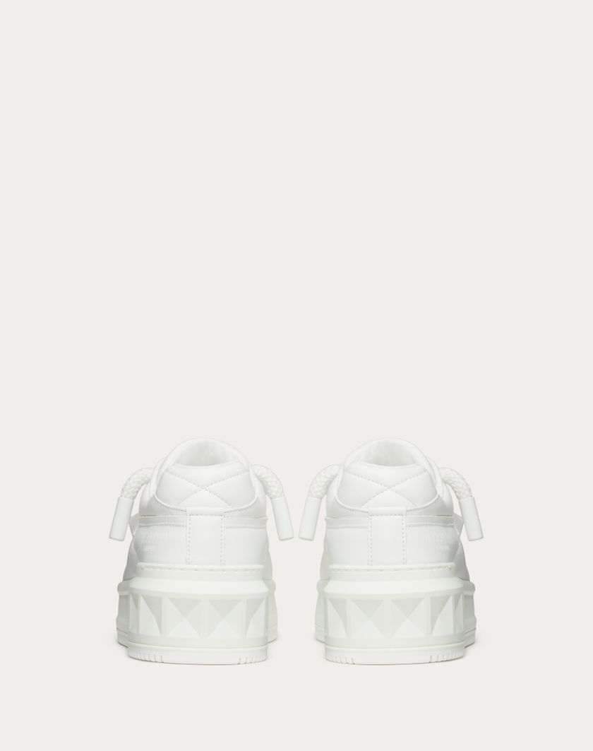 Valentino Handbags Sneaker One Stud Xl In Nappa per Donna in Bianco | Valentino IT Outlet