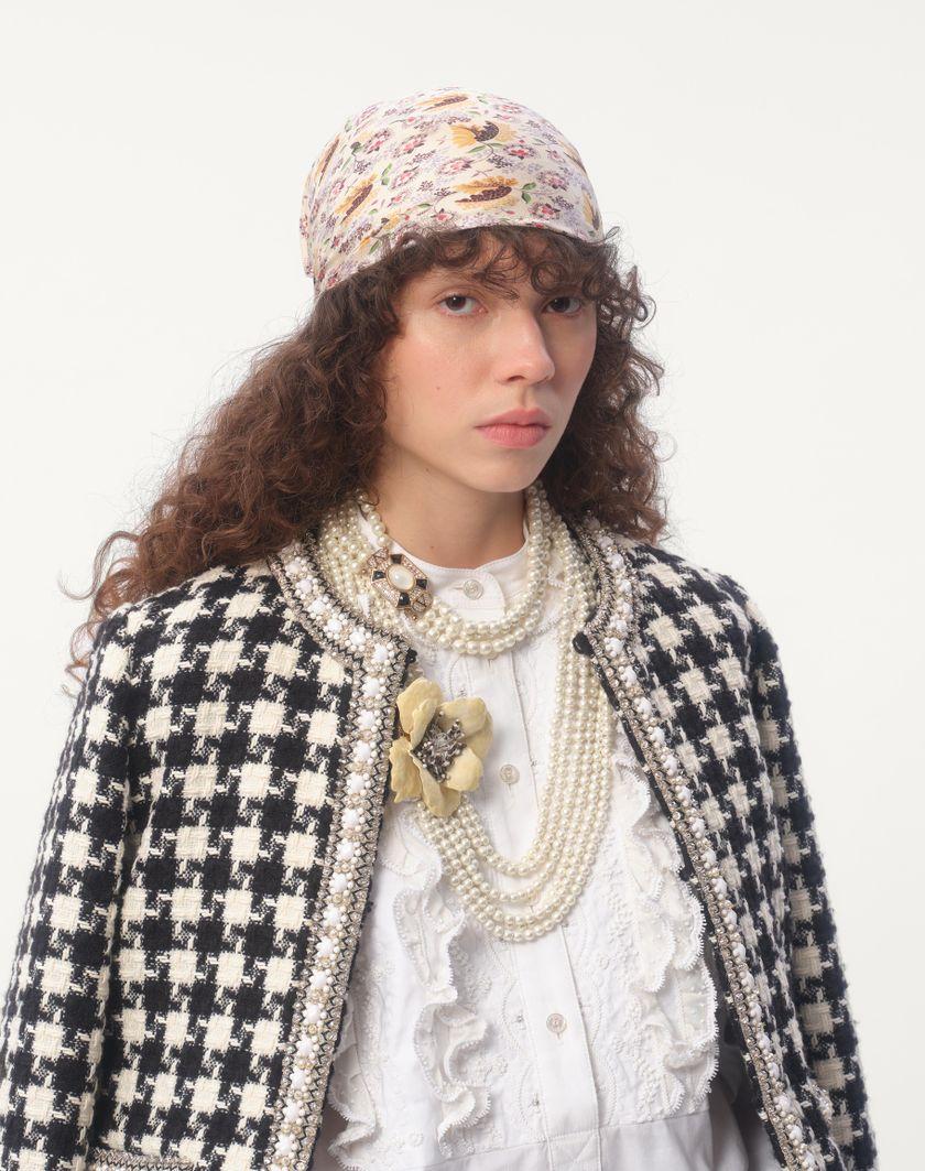 Valentino Handbags Foulard Papier Floral In Seta per Donna in Lilla | Valentino IT Comprane uno, ottenene uno gratis