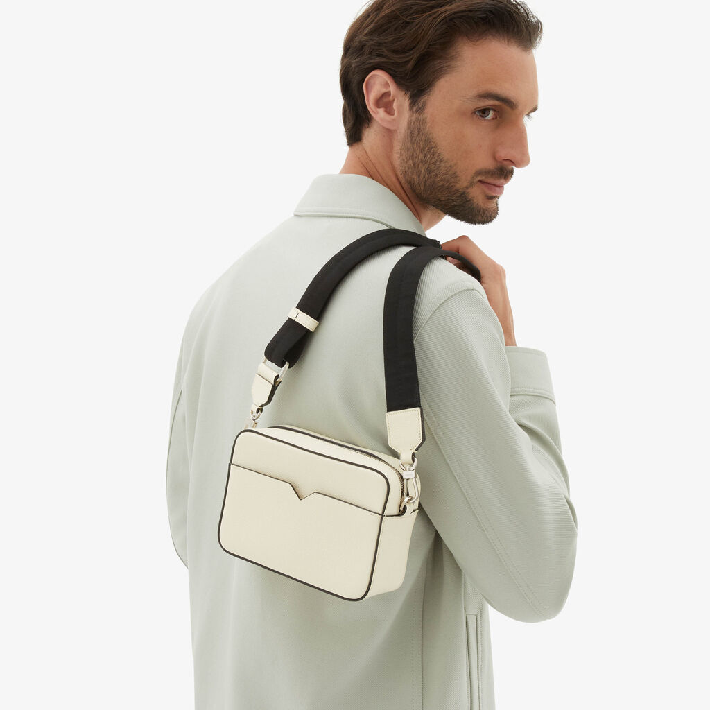 Valextra Borsa a tracolla da Uomo di Lusso in Pelle Bianca | Valextra V-Line Vendita Economica