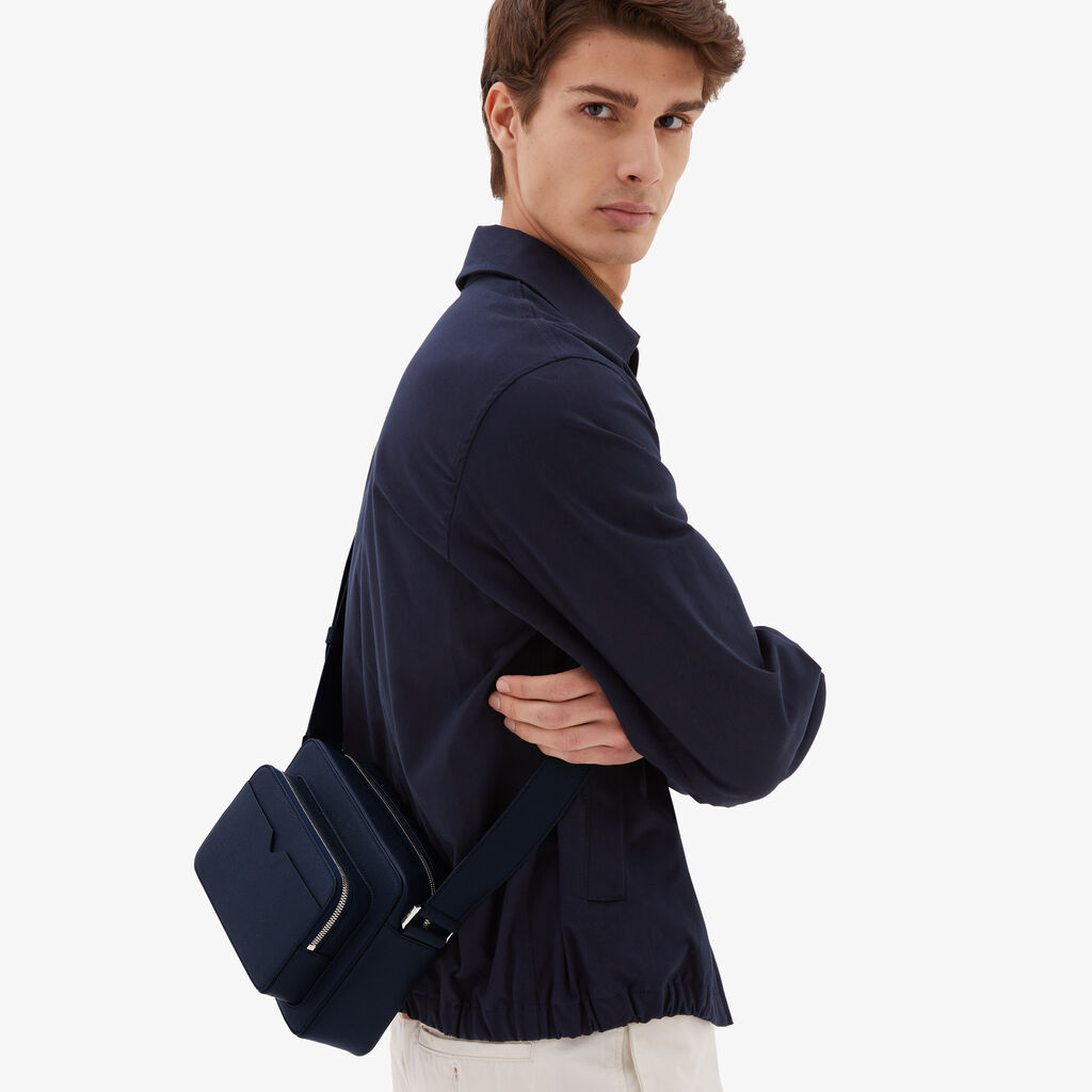 Valextra Borsetta Reporter in Pelle Blu con zip | Valextra V-Line Pezzi Unici
