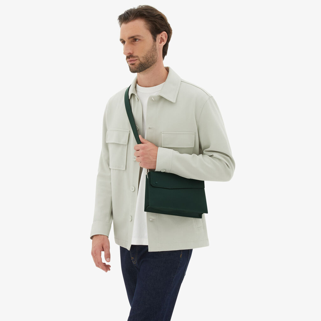 Valextra Borsa tracolla da Uomo di Lusso in Pelle Verde | Valextra Pocket Promozione Limitata