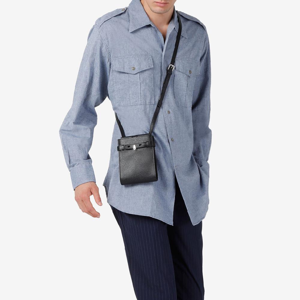 Valextra Borsa a tracolla slim Micro in Pelle Nera | Valextra Brera Convenienza