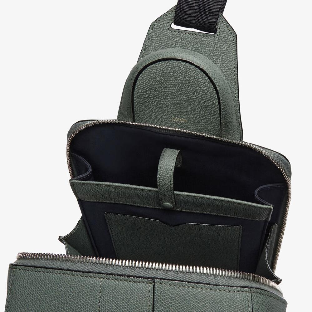 Valextra Zaino da Uomo in Pelle Verde di Lusso | Valextra V-Line Italy
