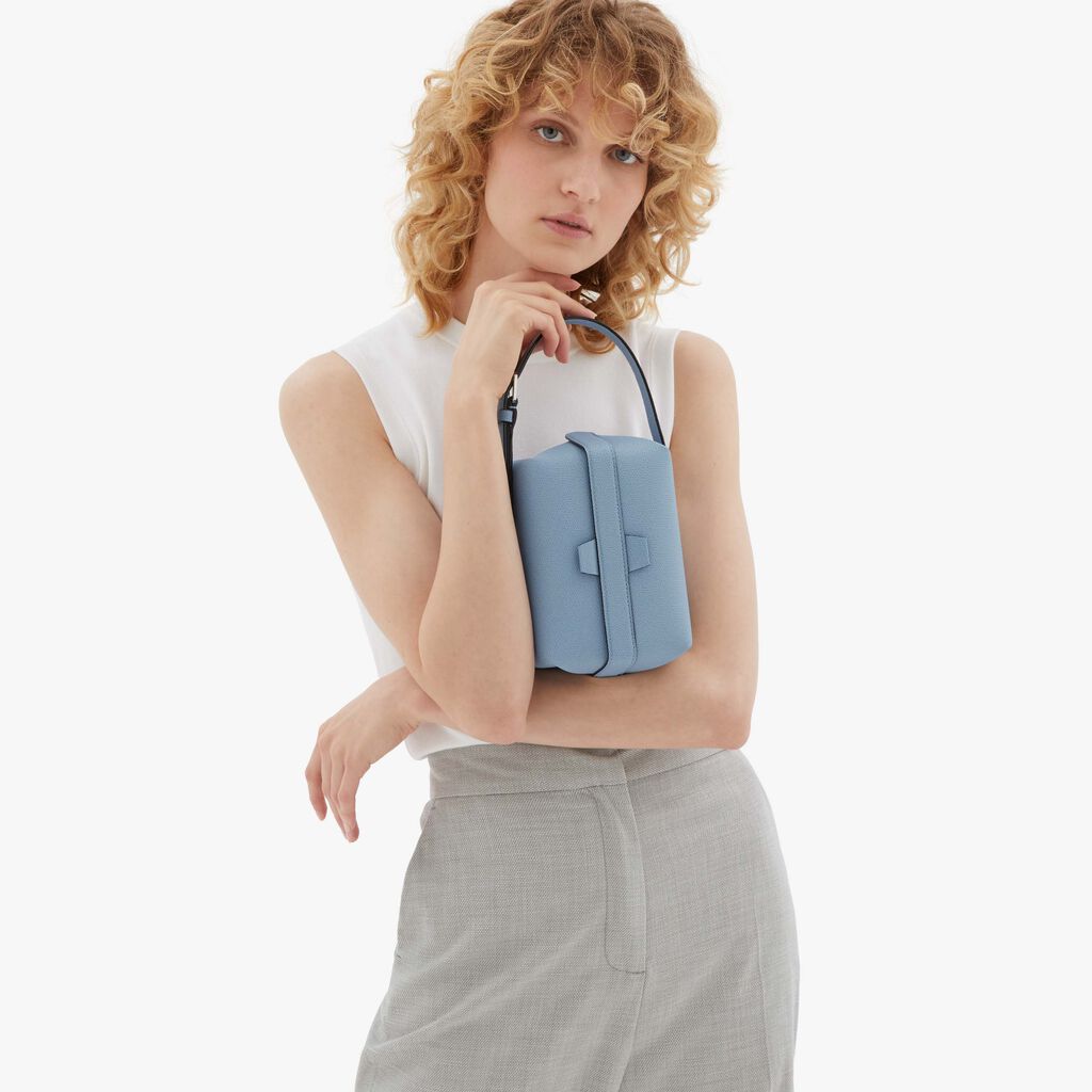 Valextra Borsetta in Pelle Azzurra con tracolla | Valextra Tric Trac Online