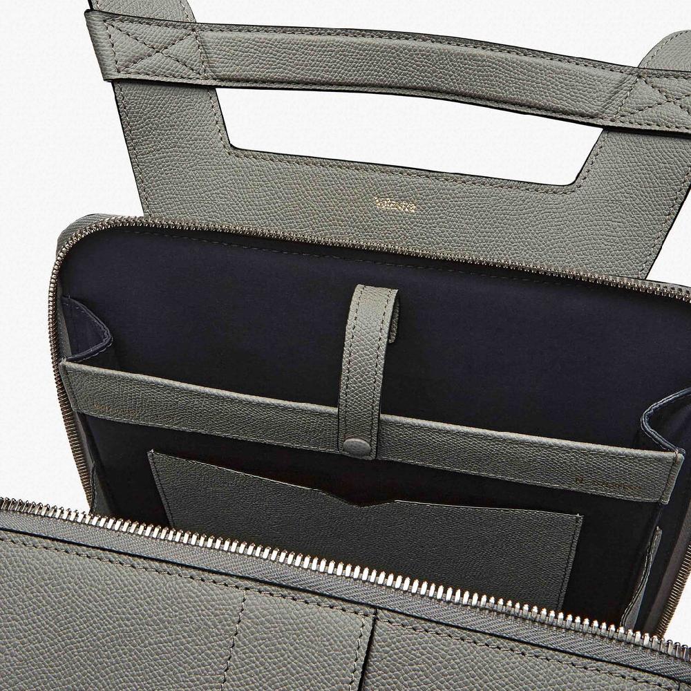 Valextra Zaino da Uomo di Lusso in Pelle rigida Grigia | Valextra V-Line Promozione Limitata