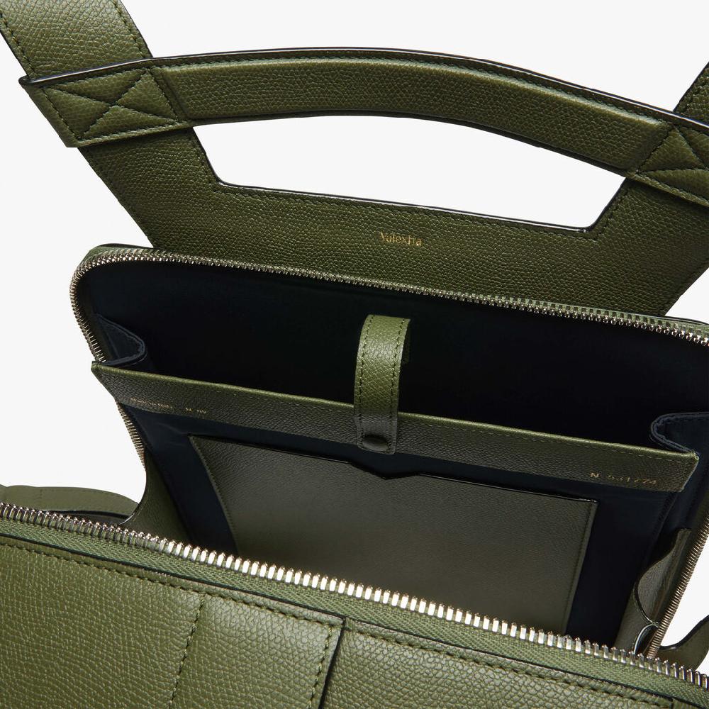 Valextra Valextra V-Line: Zaino elegante da lavoro in Pelle Verde Militare Fino Al -60%