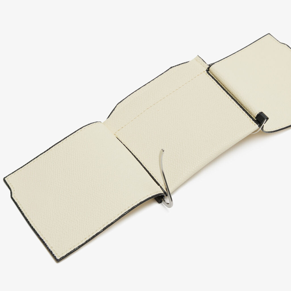 Valextra Portafoglio con fermasoldi trifold in Pelle Bianca | Valextra 50% di sconto con spedizione gratuita