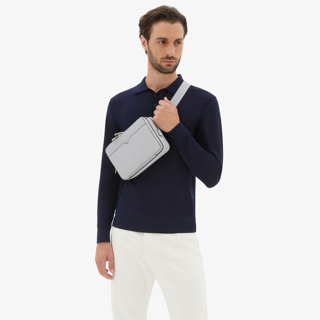 Valextra Borsetta a tracolla Bum Bag in Pelle Grigia | Valextra V-Line Presa