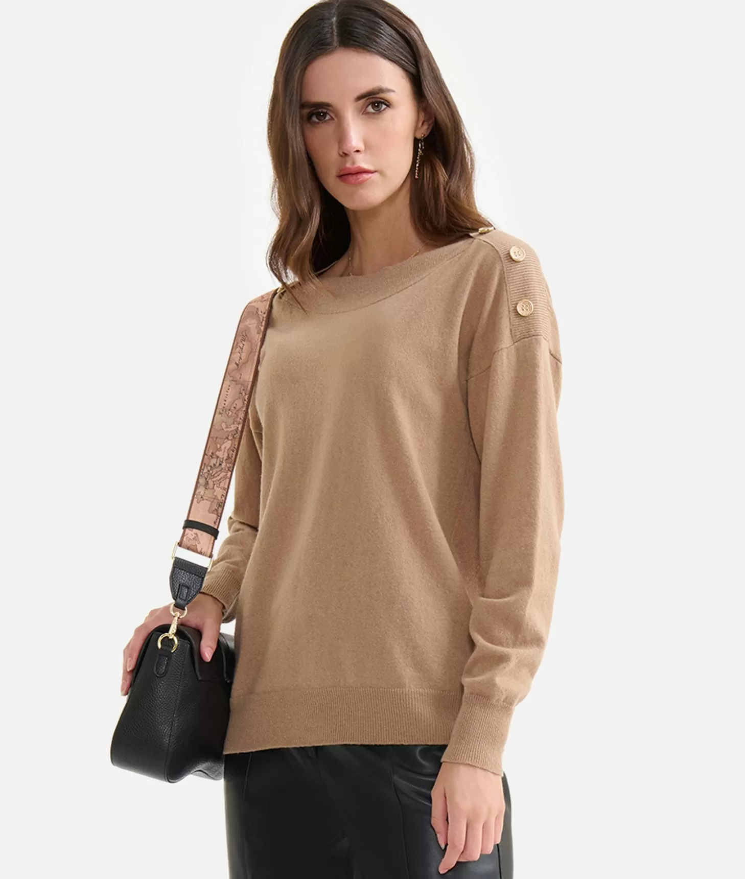 Alviero martini 1a classe Maglia in filato misto cashmere con bottoni Geo Classic Cammello Pezzi Unici