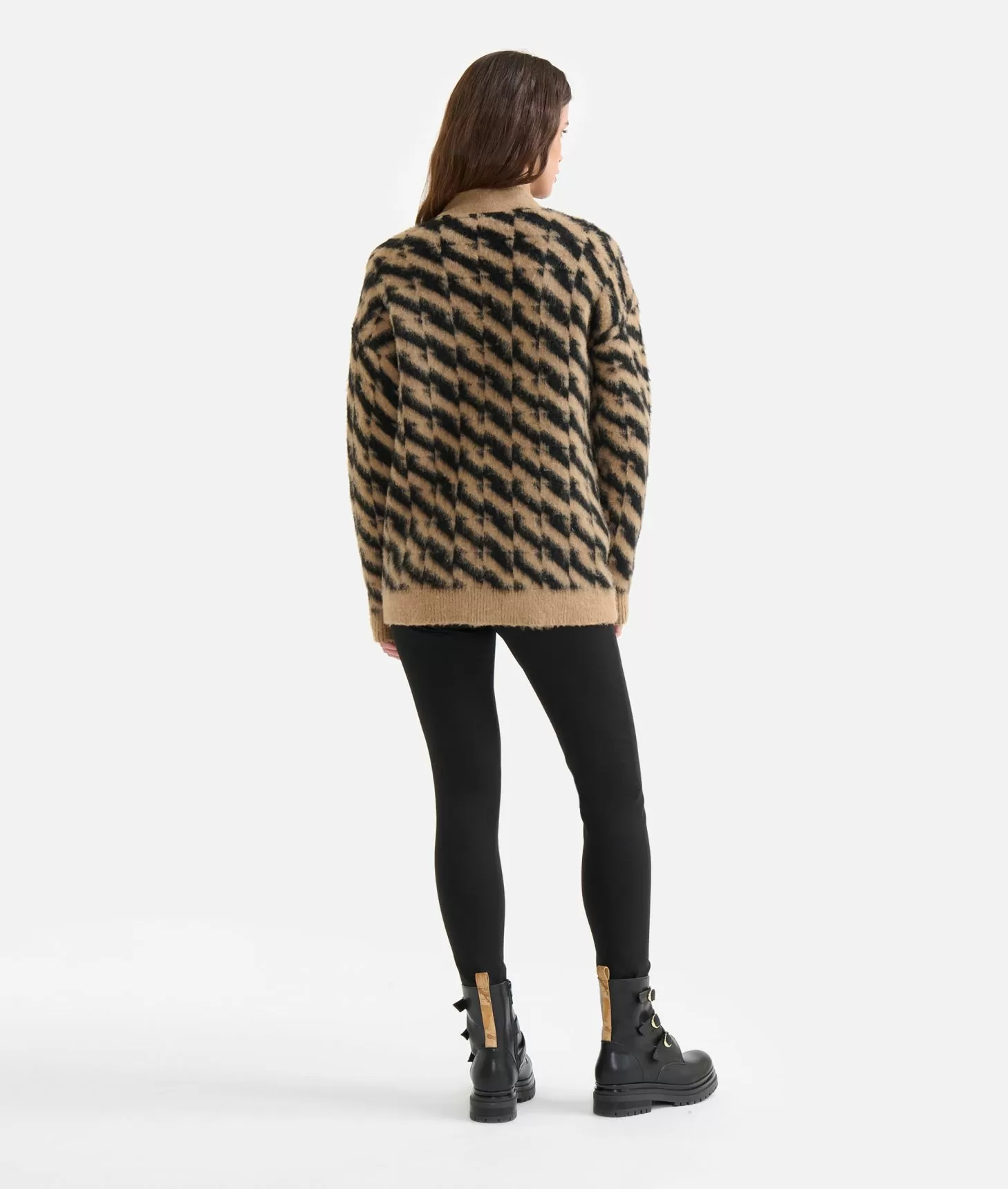 Alviero martini 1a classe Cardigan in filato di lana e viscosa con motivo diagonale Nero Fino Al -60%